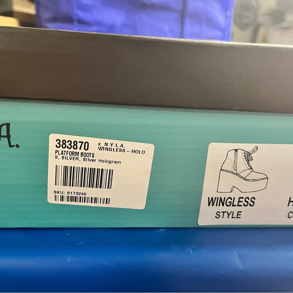 Platform boots